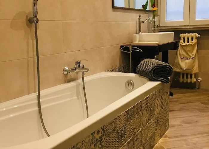 Lu.lu And 게스트하우스