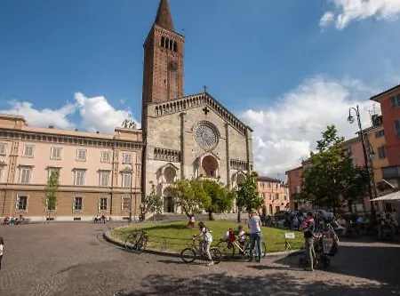 Lu.lu And Affittacamere Piacenza